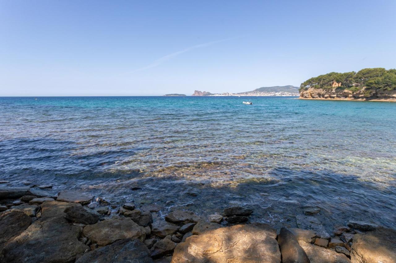 Hotel Corniche Du Liouquet La Ciotat Bagian luar foto