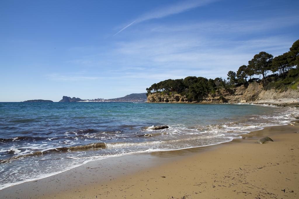 Hotel Corniche Du Liouquet La Ciotat Bagian luar foto